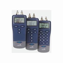 “廣州數(shù)顯電接點(diǎn)壓力表電源“/